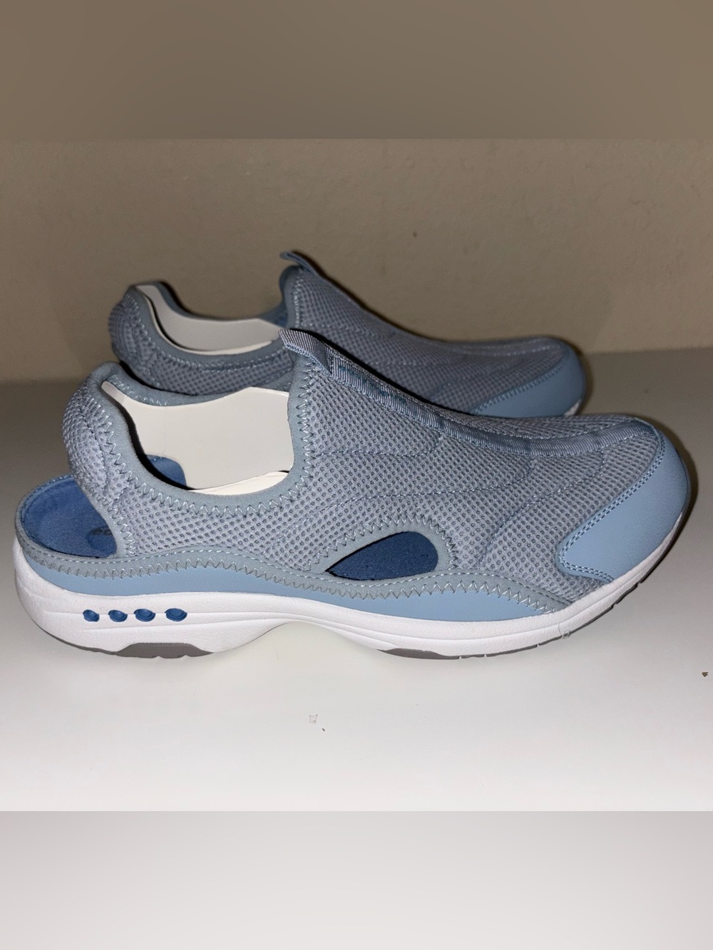 Easy Spirit Trina 2 Slip-On Walking Shoes in Light Blue Mesh Size 11w NWT